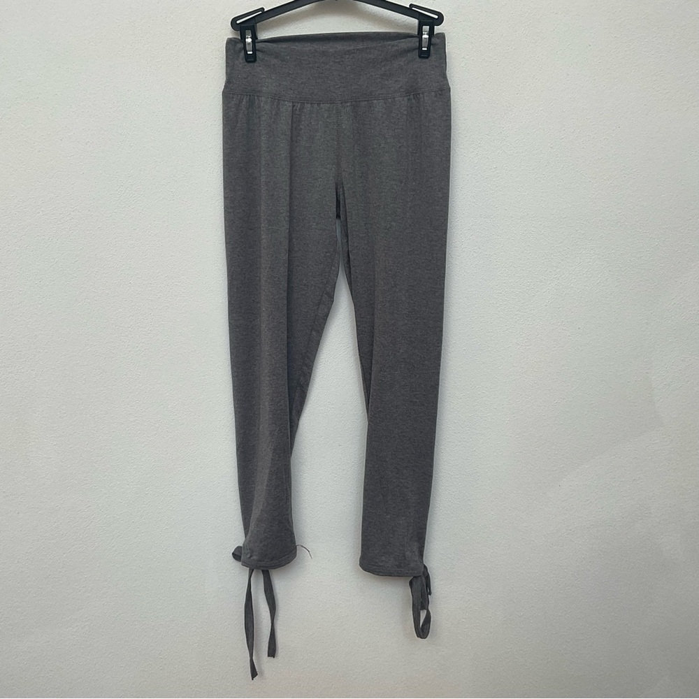 Simply Southern Light Grey Tie Cropped Leggings Size Small Ballet Core